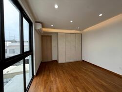 Lucky Hills (D16), Terrace #523799471